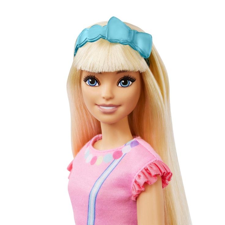 My First Barbie Malibu -muotinukke ja kissapehmo