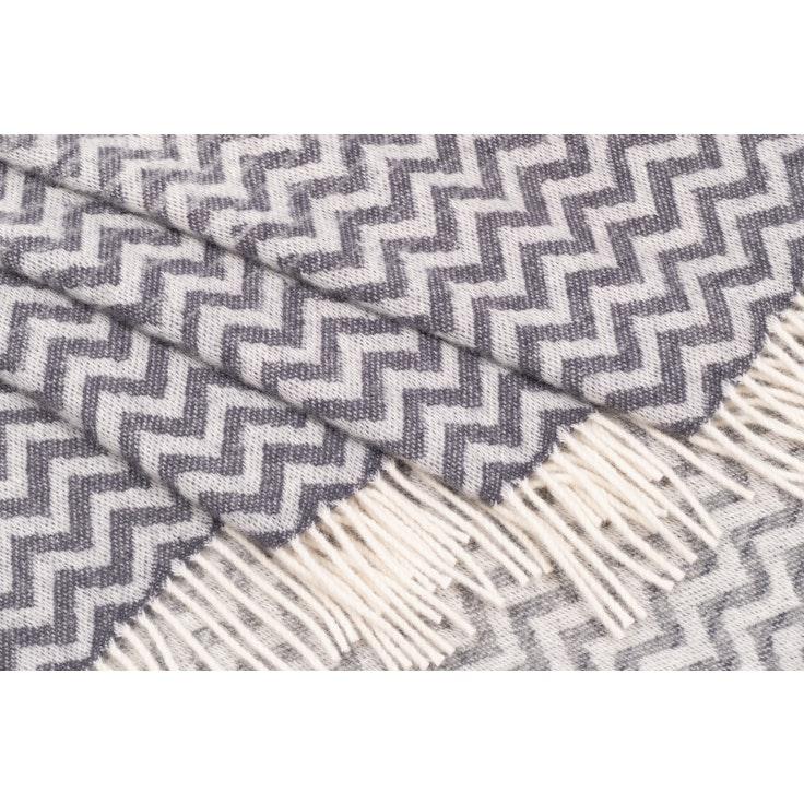 Barker Textiles Zig Zag Gradient villahuopa harmaa 130x170 cm